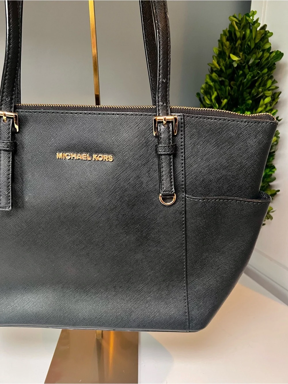 Michael Kors Jet Set Top-Zip Saffiano Leather Tote in black